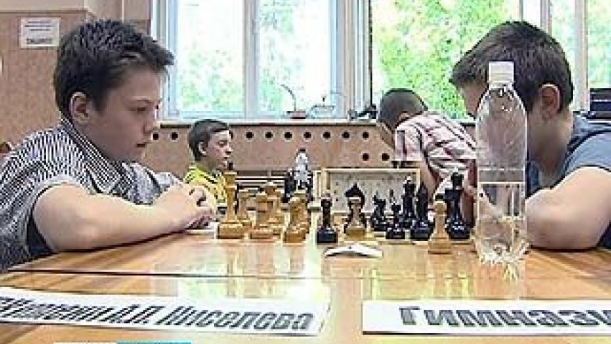 В Воронежском шахматном клубе определили сильнейших ребят