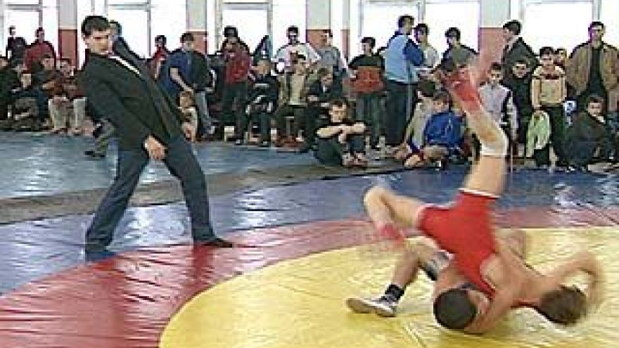 Финишировало юношеское первенство области по греко-римской борьбе