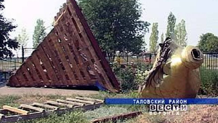 Над Таловским районом снова пронёсся смерч