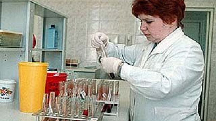 Врачи ищут наиболее эффективные способы профилактики СПИДа