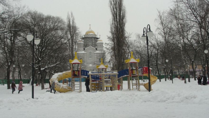 В Воронеже благоустроят и озеленят Комсомольский сквер