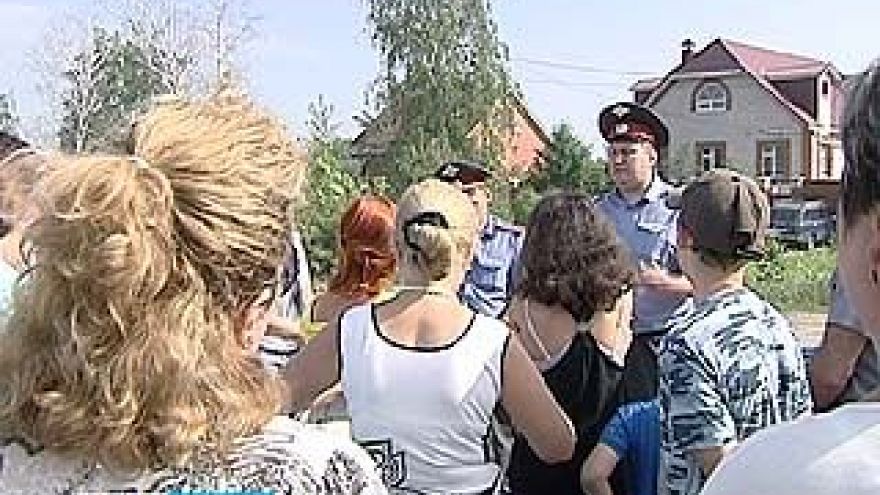 Жители поселков Репное и Отрадное протестуют против появления рынка