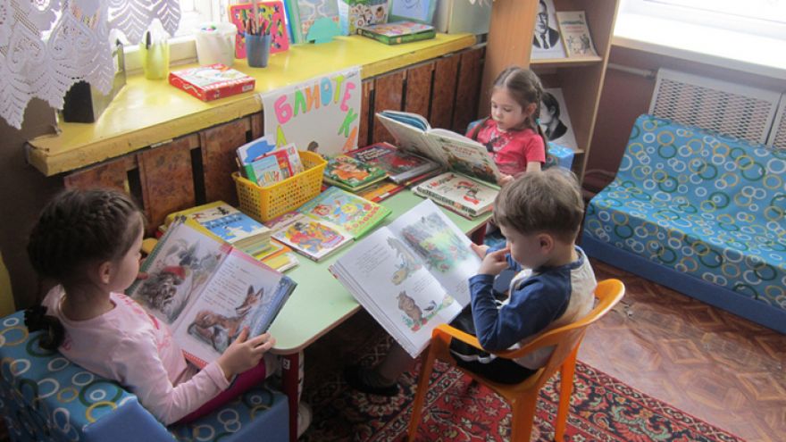 Волонтёры объявили акцию сбора книг для детских больниц «Доктор Книжкин»