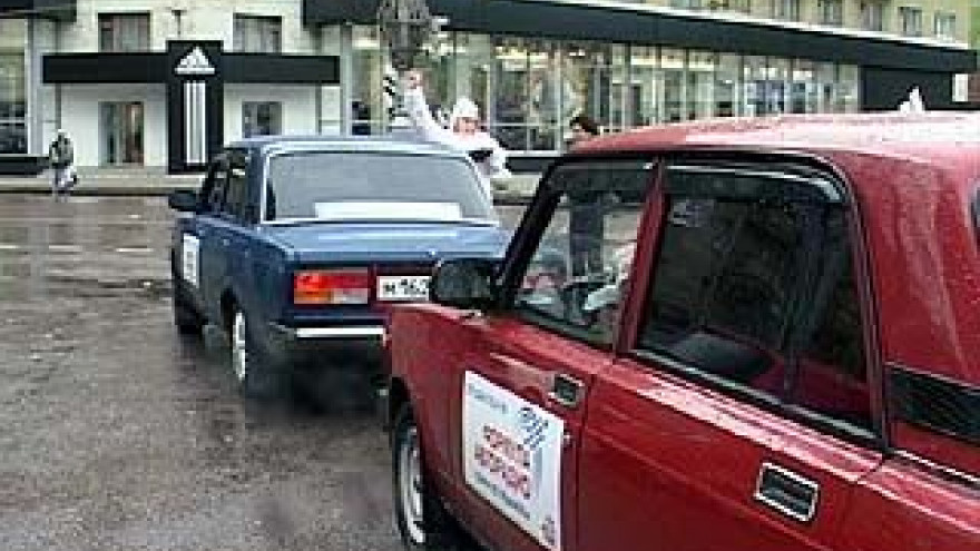 В Воронеже стартовали финалисты формулы "Авторадио"