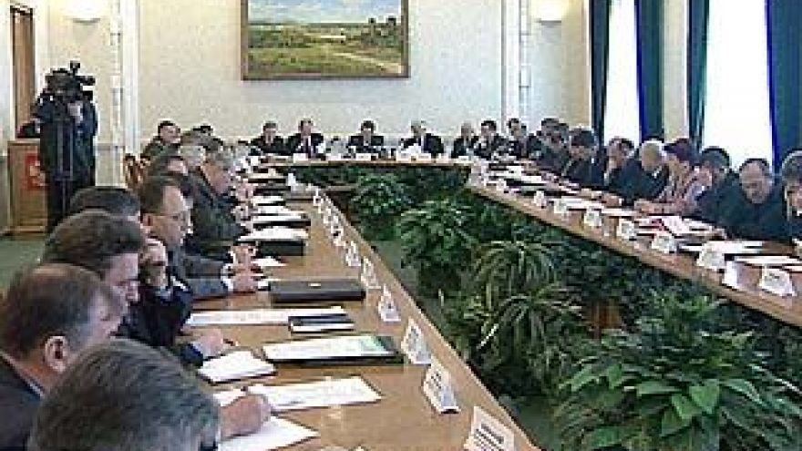 Чиновники встретятся с журналистами