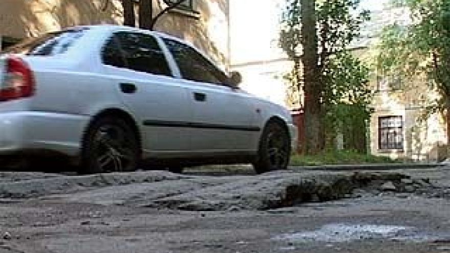 В "хит-параде" самых разбитых улиц Воронежа - 17 названий
