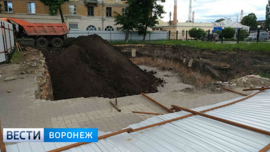 На месте стройки у вокзала «Воронеж-1» появится сквер с клумбой и скамейками