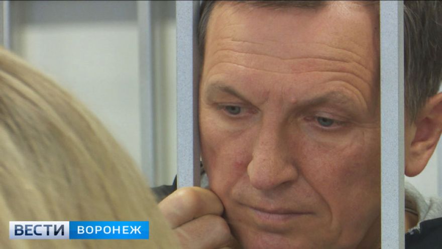 Воронежский суд оставил главу Хохольского района на 11-й месяц домашнего ареста