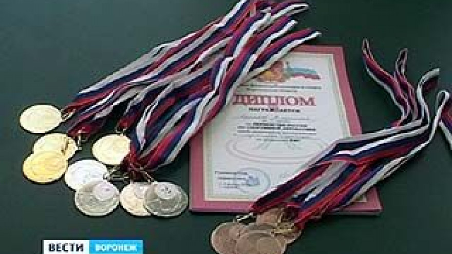 В Воронеже завершилось Первенство России по акробатике