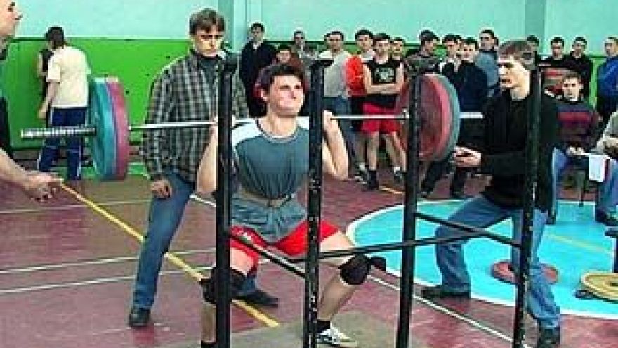 В Воронеже прошли вторые городские соревнования по силовому троеборью