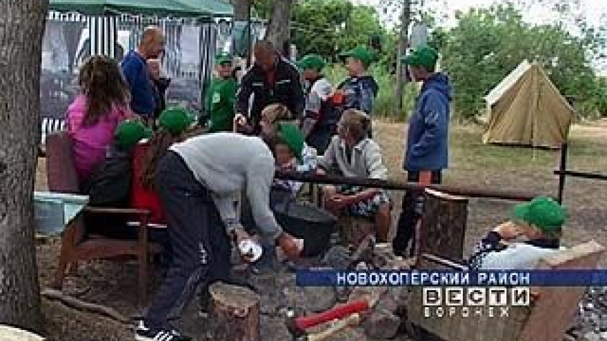 Будущие дорожные патрульные проходят школу молодого бойца