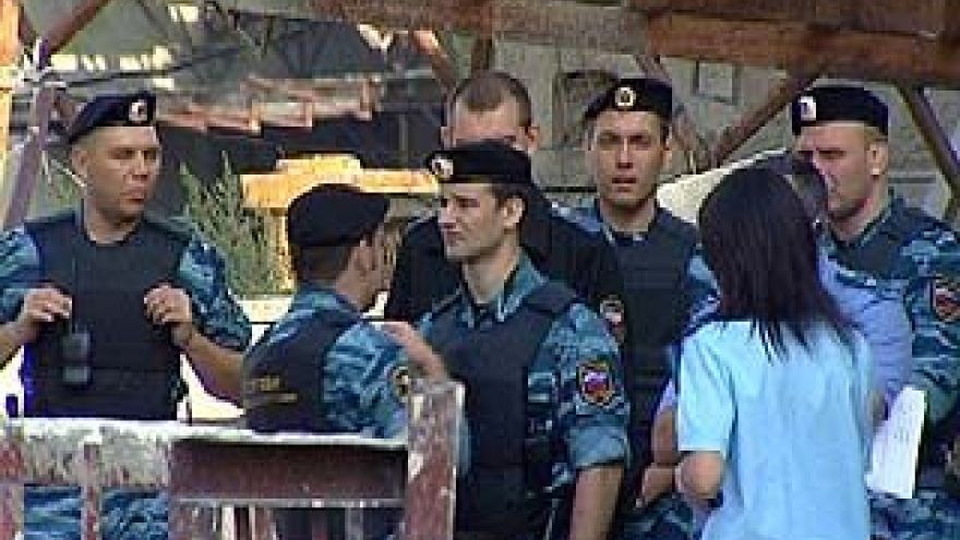 Забор на Чертовицком пляже должен быть снесен