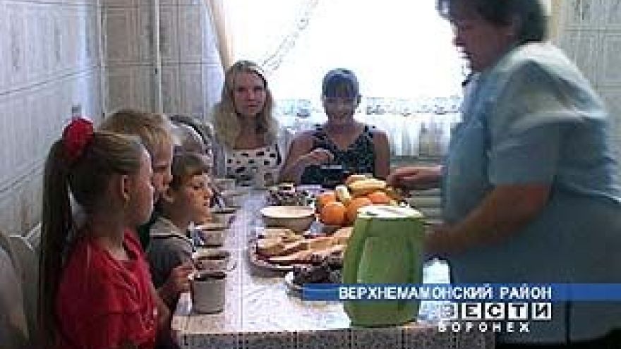 Семья Яровых отправит в школу сразу 11 детей