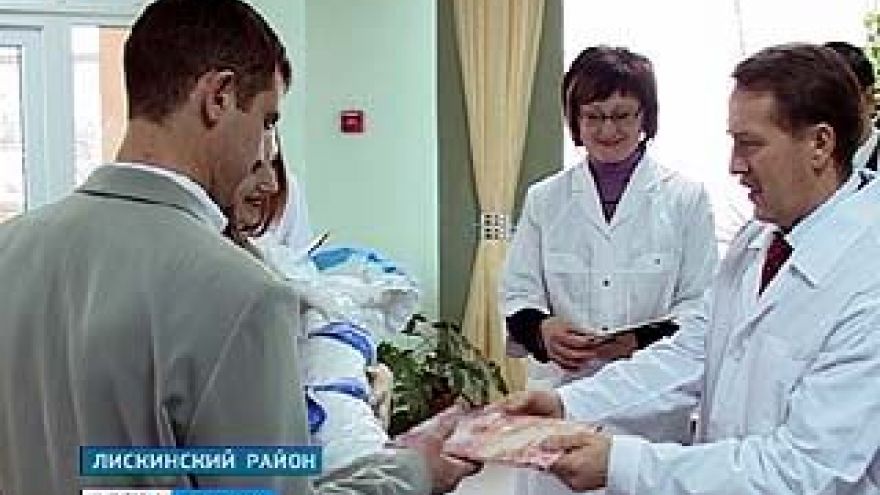 Губернатор посетил в Лискинском районе несколько новых объектов