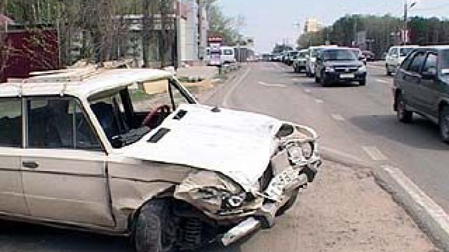 Воронежский пенсионер стал виновником аварии с участием 5 автомобилей