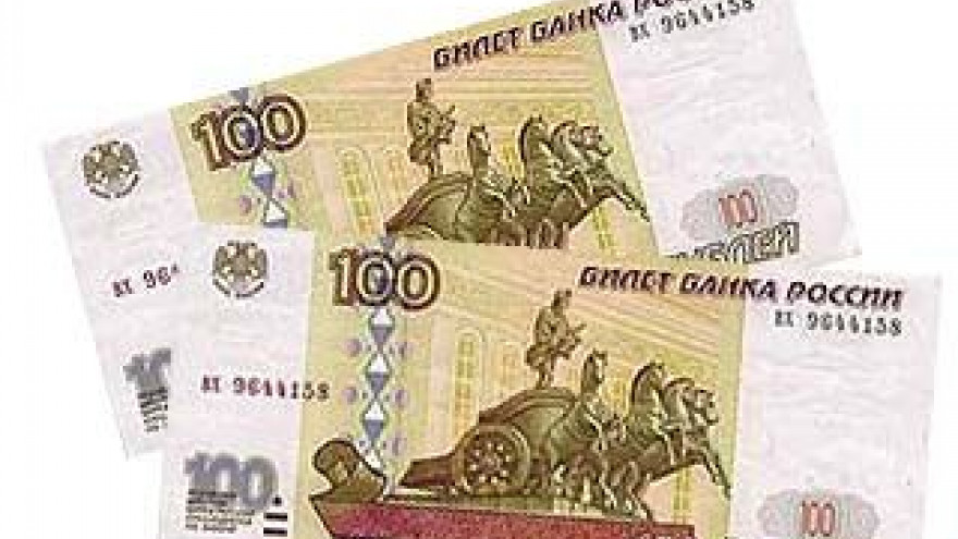 За 200 рублей преподаватель ставил положительную оценку на экзамене