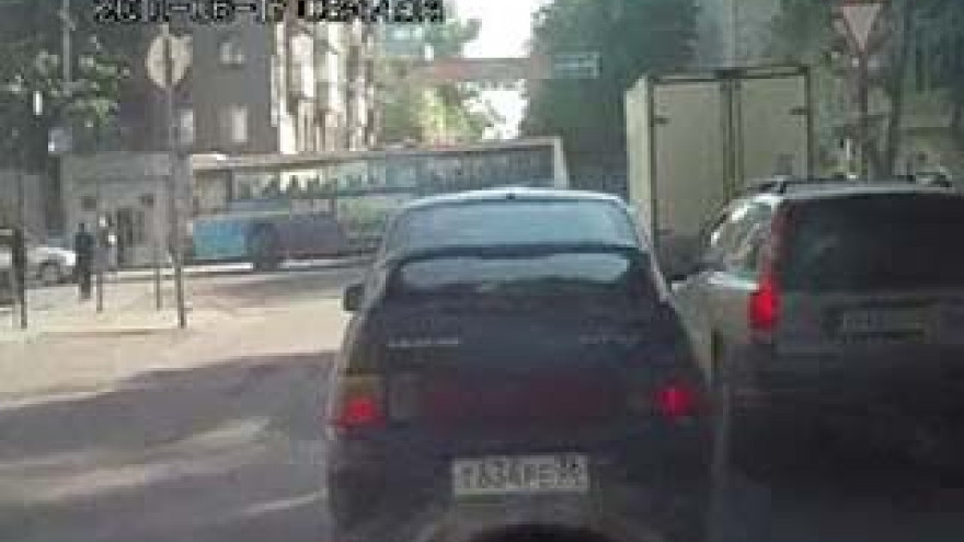 Водитель маршрутки, насмерть сбивший девушку, осужден на 3,5 года
