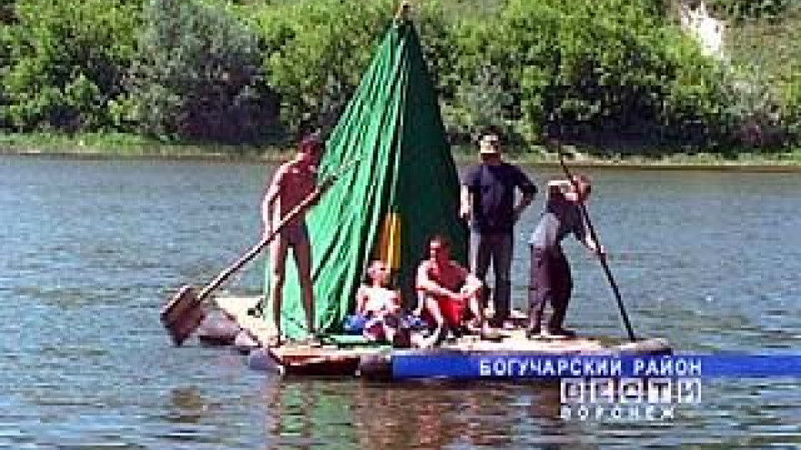 Сплавом по Дону отметили калачеевцы юбилей школы-интерната