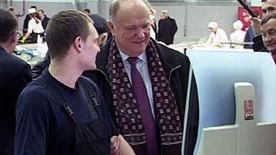 На Воронежском авиазаводе побывал лидер КПРФ Геннадий Зюганов