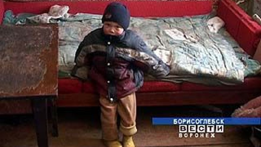Борисоглебские милиционеры проверяют неблагополучные семьи