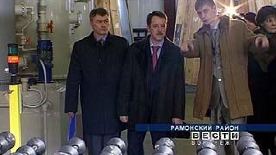 Губернатор посетил два перерабатывающих завода в Рамонском районе