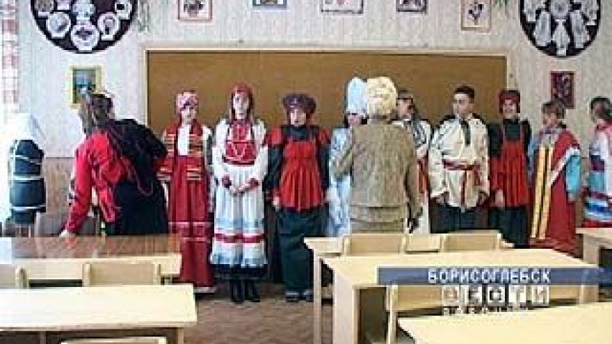 С русской историей и культурой знакомят на уроках труда