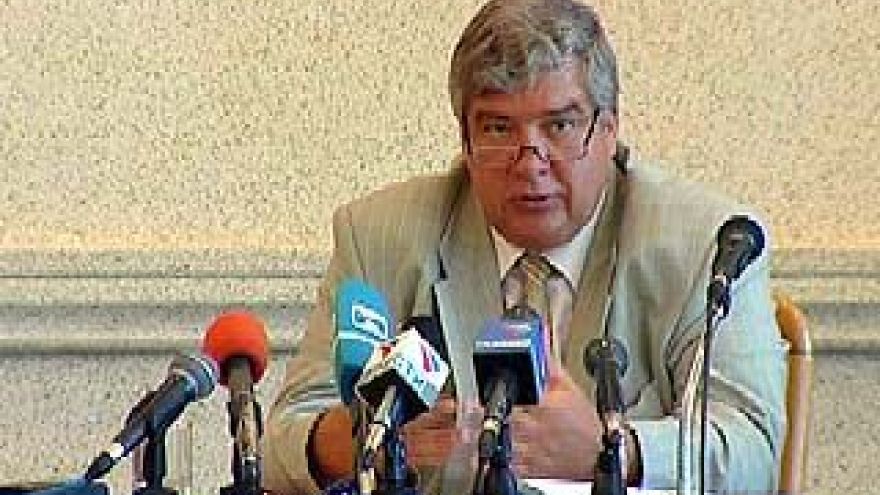 Евгений Мезенцев отчитался о реализации нацпроекта "Здоровье"