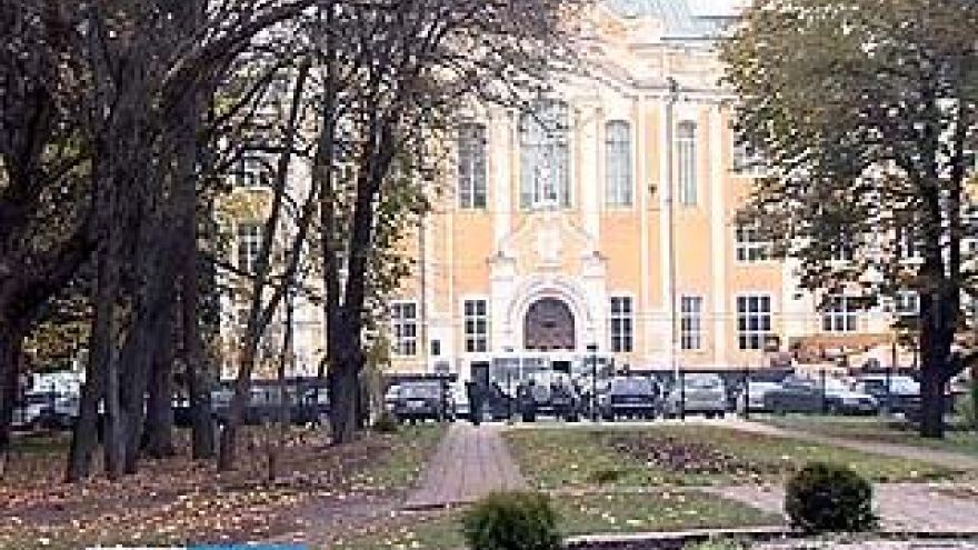 Из дендрария ВГАУ похищены деревья стоимостью около 400 тысяч рублей