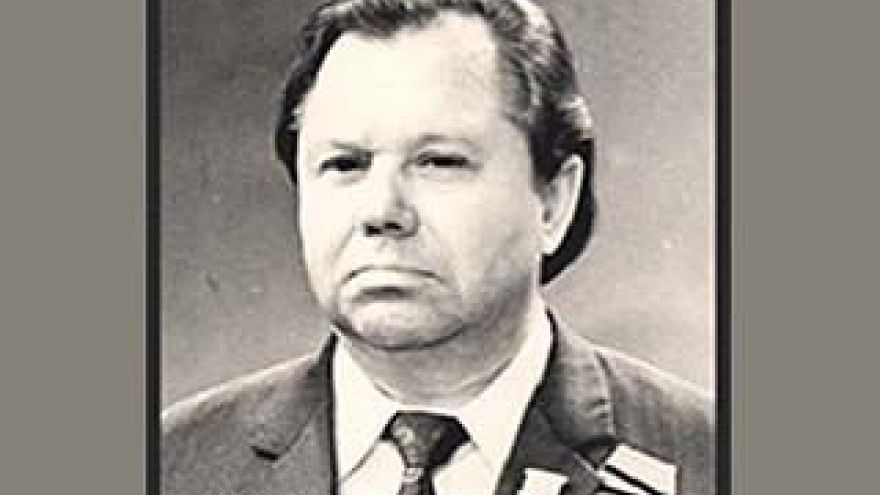 На 81-м году жизни скончался Александр Михайлович Хохлов