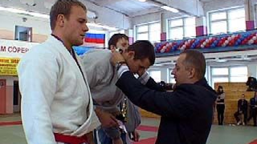 Победителями соревнований ЦФО стали воронежские борцы