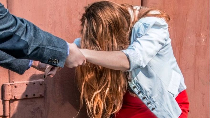 Мама школьницы, которую пытались похитить в Воронеже, не станет добиваться уголовного дела