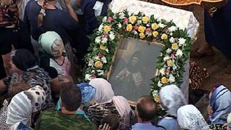 Православная церковь вспоминает об обретении мощей святого Митрофана