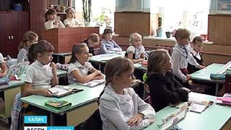 Калачеевские третьеклассницы учатся отдельно от мальчиков