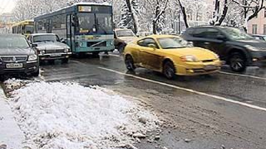 Воронежские коммунальщики снова оказались не готовы к снегопаду