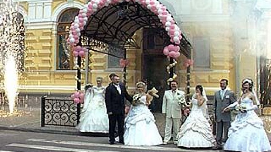Исполнилось 95 лет со дня образования органов ЗАГС России