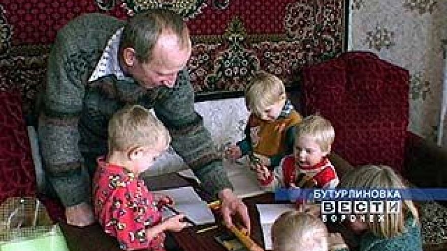 У супругов Нижевясовых пятнадцать детей, ждут внука