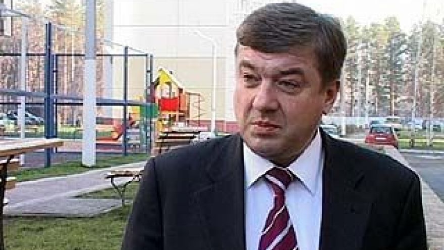 Состояние городских дворов проверял мэр Сергей Колиух