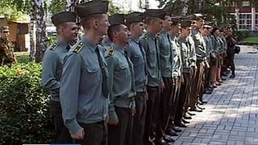 57 курсантов покинули стены ВГУ с лейтенантскими погонами