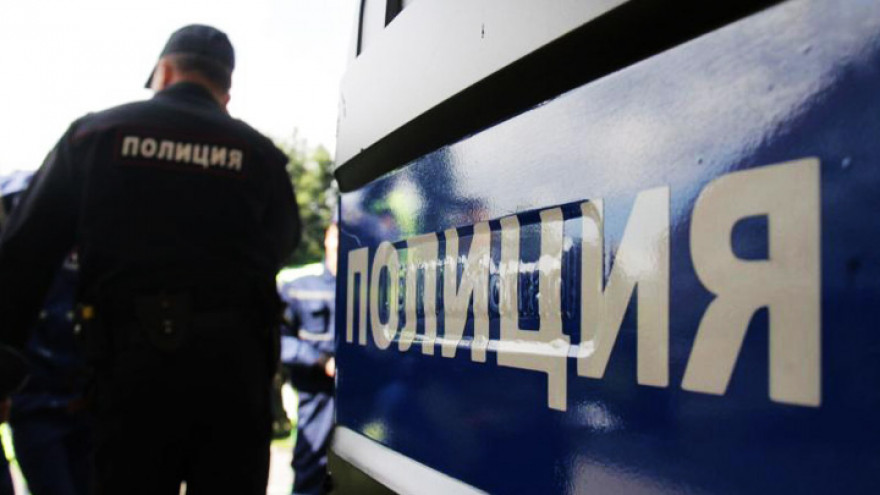 В Воронеже из-за сообщения о подозрительном предмете к торговому центру съехались спецслужбы