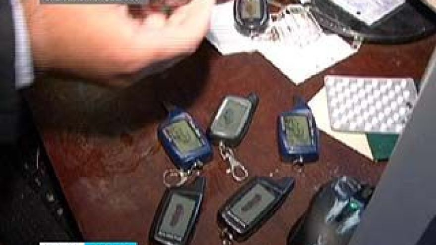 Дело преступной группы, занимавшейся изготовлением код-грабберов, передано в суд