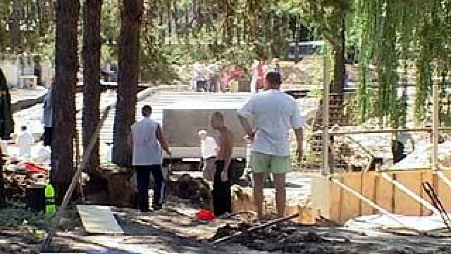В парке "Алые паруса" появится "общежитие" и "университет"