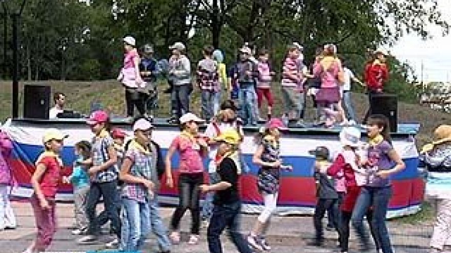 День защиты детей отметили в парке "Алые Паруса"