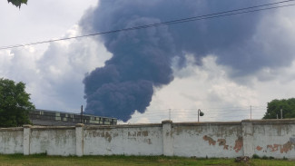 На Левом берегу в Воронеже загорелась нефтебаза