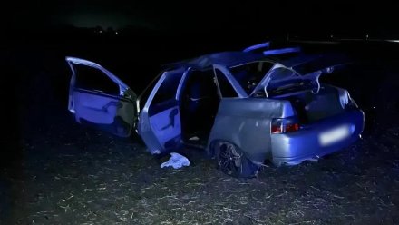 15-летняя школьница пострадала в ДТП с опрокинувшимся ВАЗом на воронежской трассе