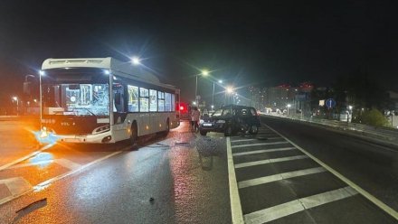 Водитель автобуса остался на свободе после смертельного ДТП с легковушкой в Воронеже