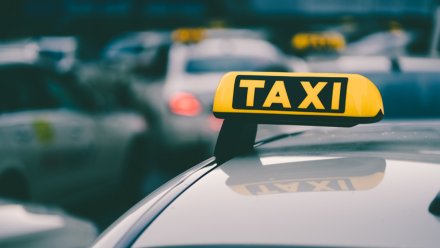 Воронежские таксисты пересядут на отечественные и китайские машины в 2026 году