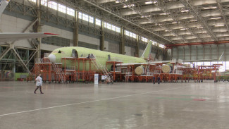 Собранный на воронежском авиазаводе Ил-96 отправится в рейс осенью