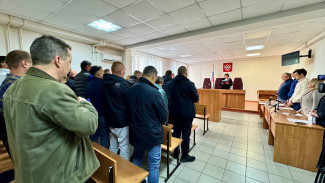 В Воронеже пятерым экс-гаишникам изменили приговор за взятки 