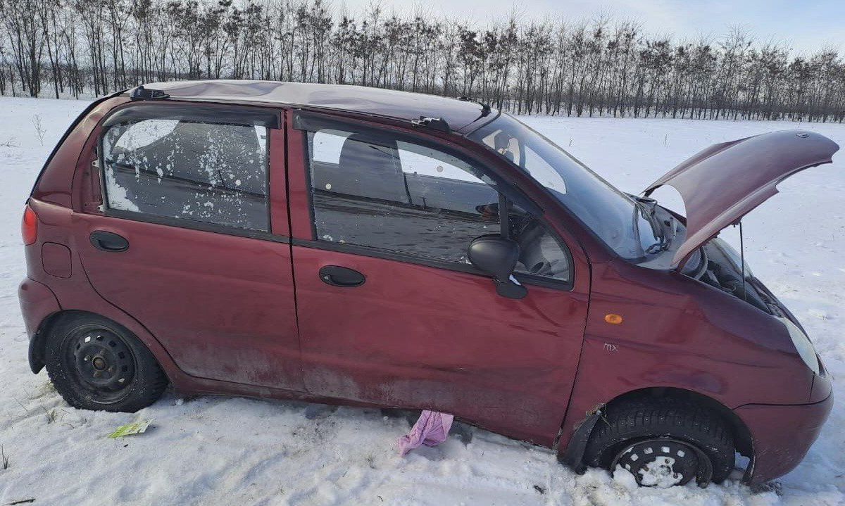 Matiz с 23-летней девушкой вылетел в кювет под Воронежем – Новости Воронежа  и Воронежской области – Вести Воронеж