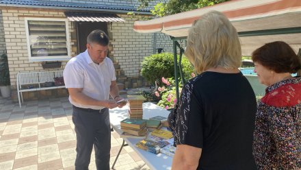 В рамках акции «Единой России» «Книги – Донбассу» воронежцы собрали 1 500 книг